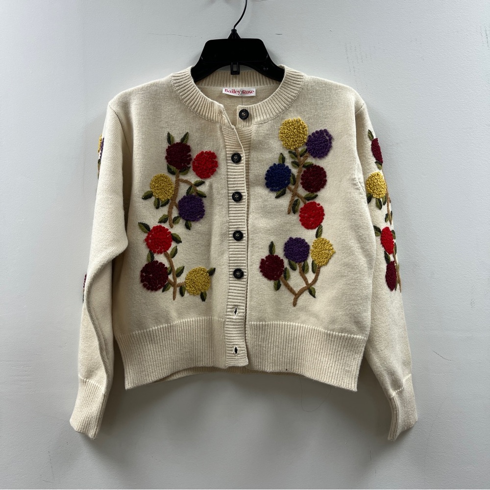 Floral Embroidered Cream Sweater